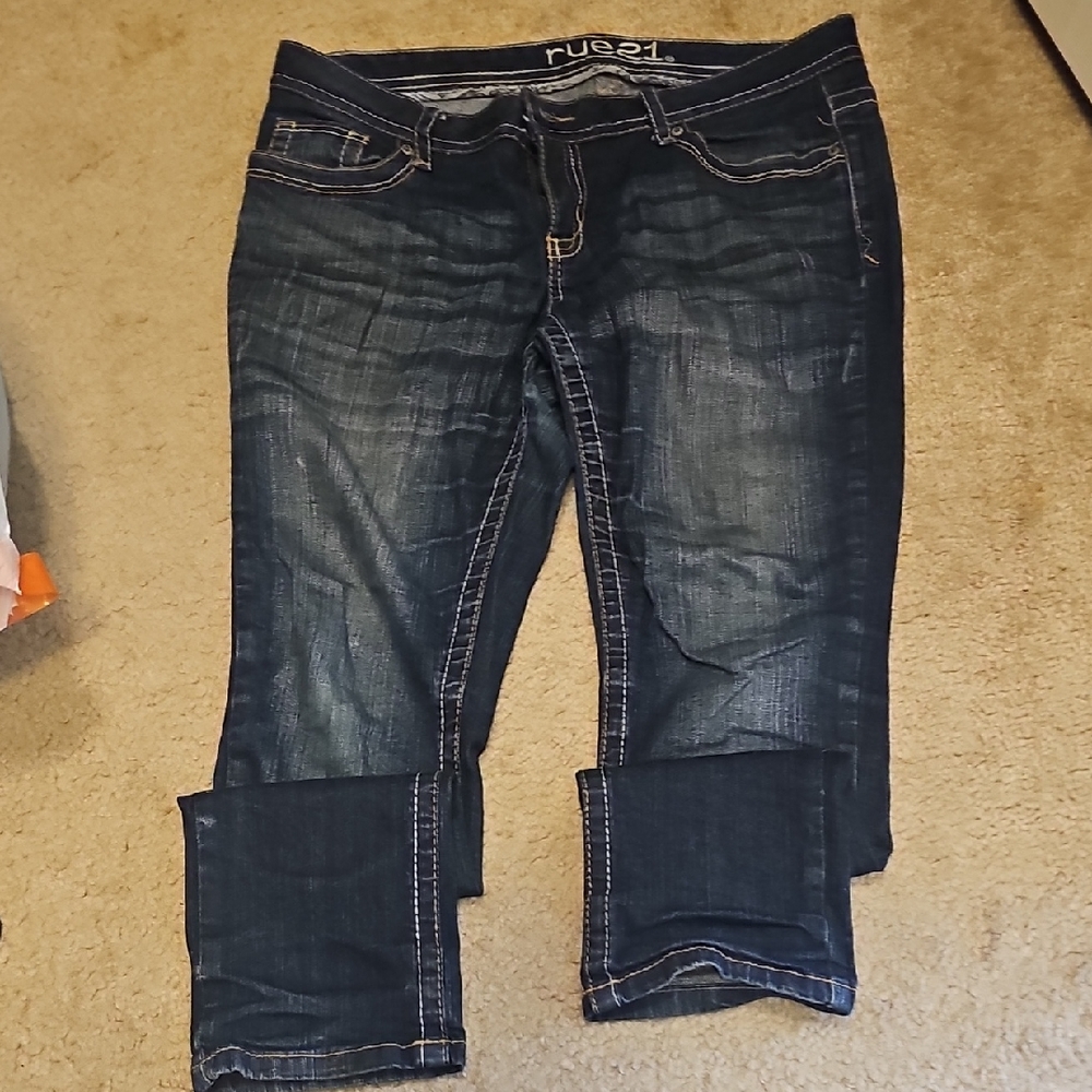 Rue21 Women's Deep Indigo Cropped Jeans